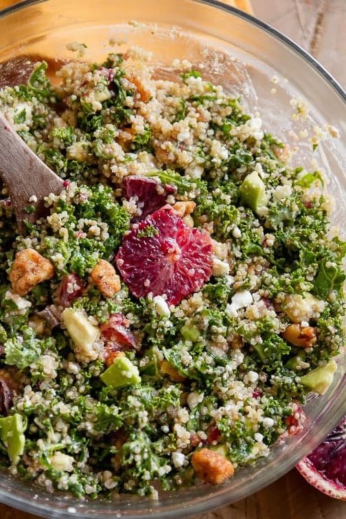 Quinoa Salat mit Avocado - ganz einfach vorbereiten und genießen