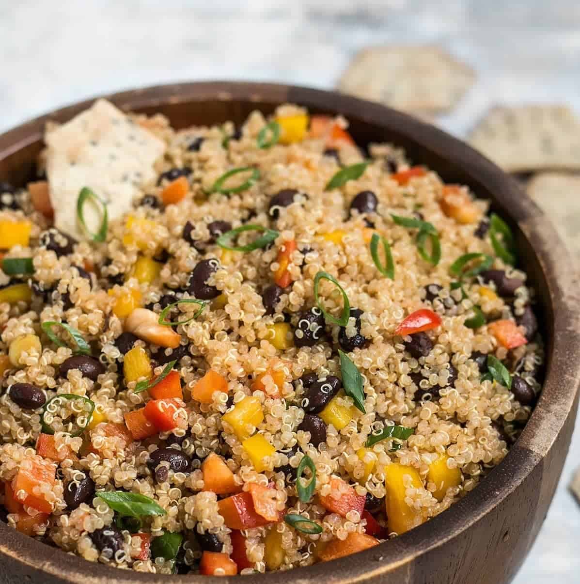 Quinoa Salat Rezept mit schwarze Bohnen