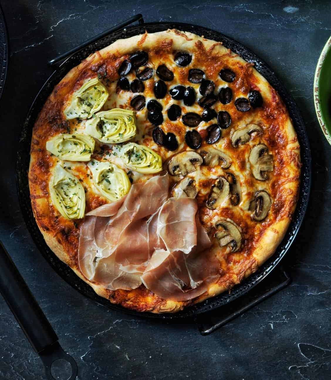 Pizza Quattro Stagioni Ein Happen Fur Jeden Geschmack Die Rezepte