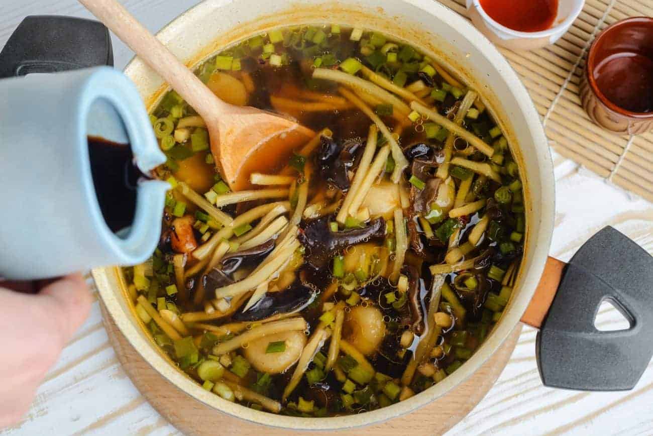 Einfache vegetarische chinesische Suppe! Exzellent ! 🍝 - Die Rezepte