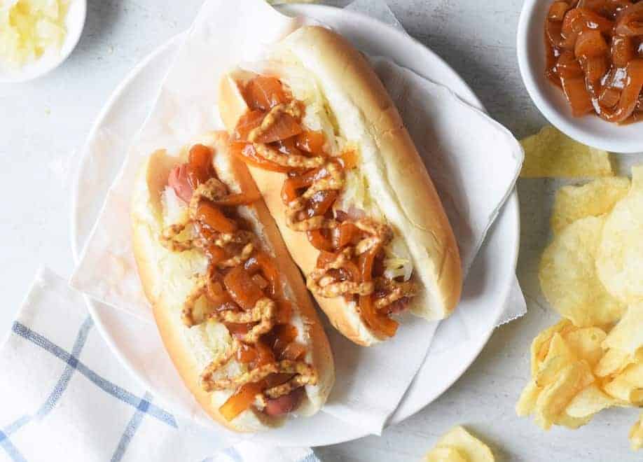 Hot Dog mit Sauerkraut - New Yorker Style 🍝 - Die Rezepte