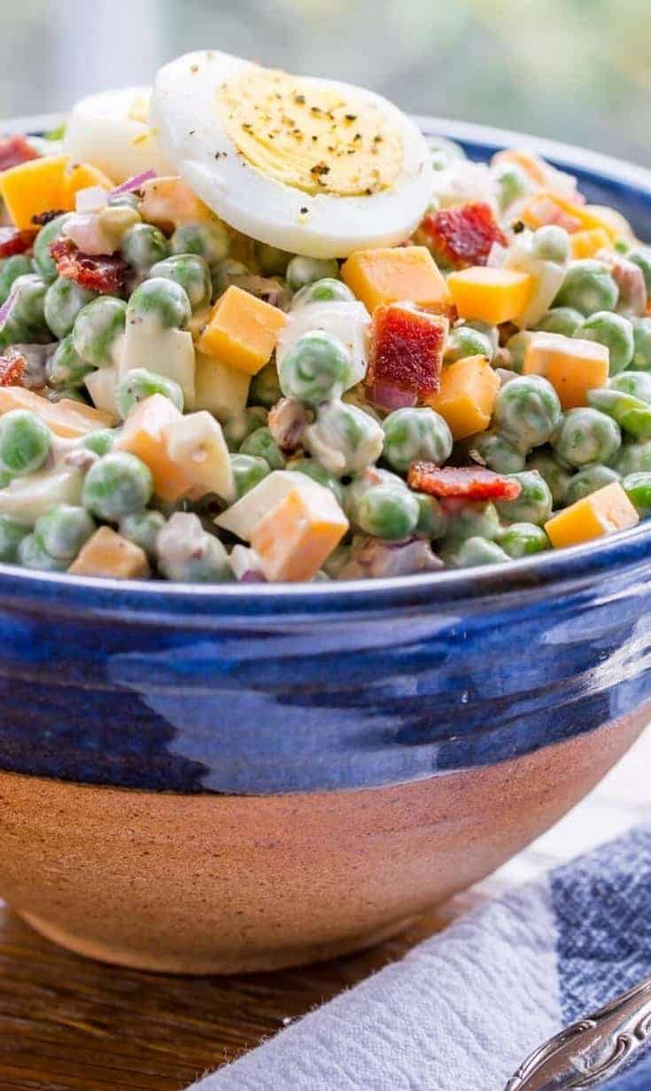 Salat mit Erbsen, Eiern und Speck: himmlisch 🍝 - Die Rezepte