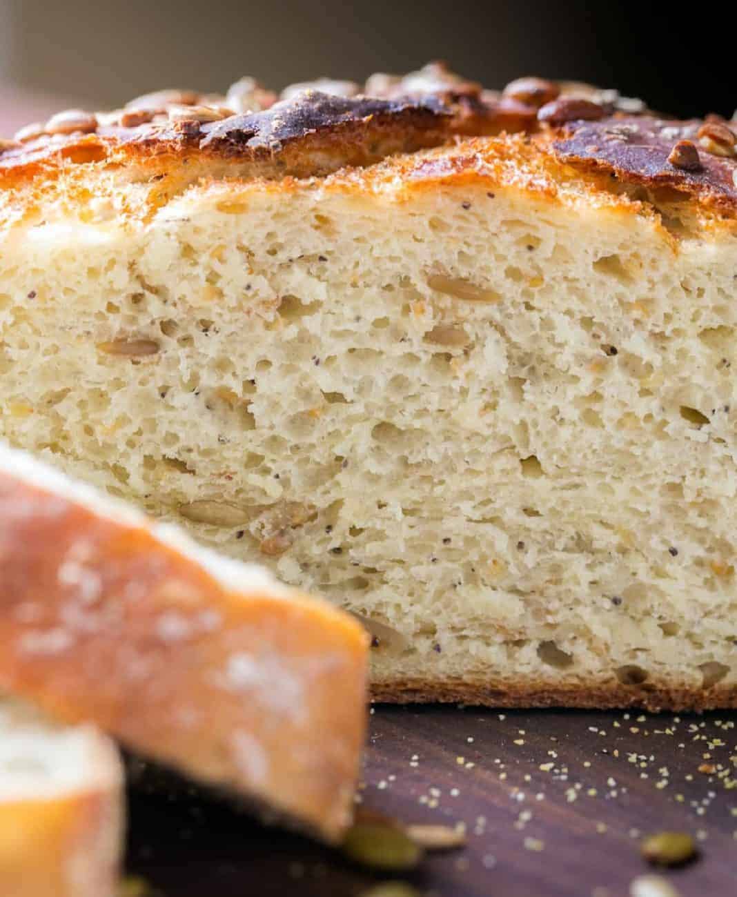 Dutch Oven Rezepte: luftiges Brot in 40 Min.