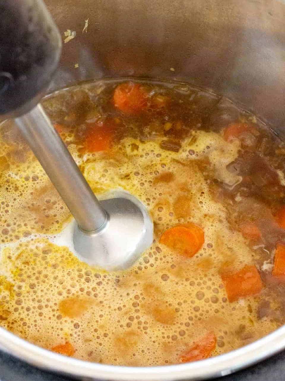 Karotten Ingwer Suppe - cremig, einfach lecker 🍝 - Die Rezepte