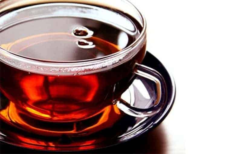 Ist Schwarzer Tee Gesünder Als Kaffee Schwarzer Tee trinken: Wie gesund ist er wirklich?