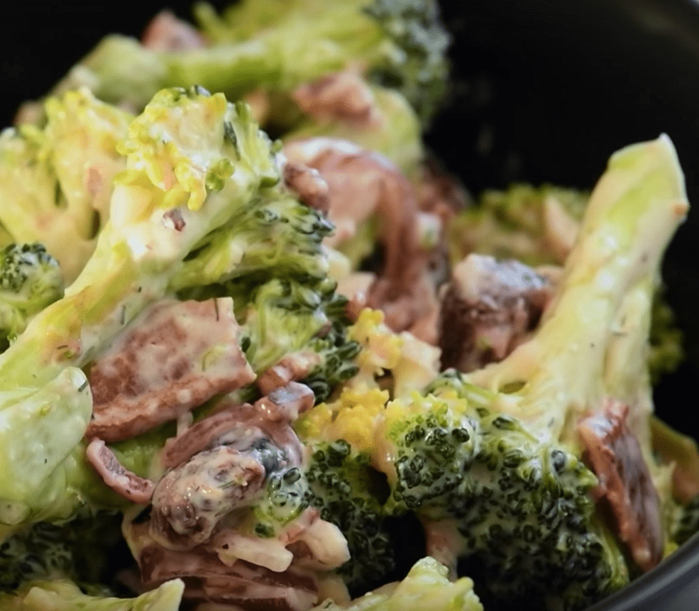 Brokkoli Salat: toll aus nur 5 Zutaten