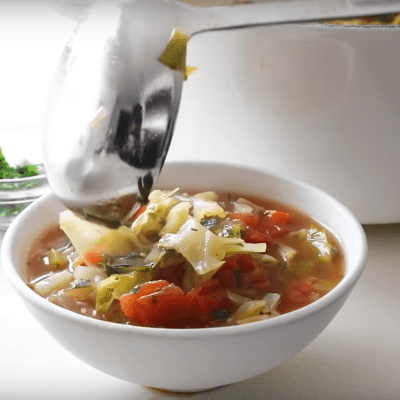 Kohlsuppendiät, Suppe servieren